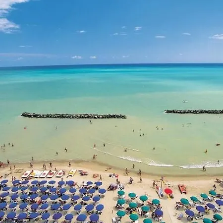 L'ala Sul Mare